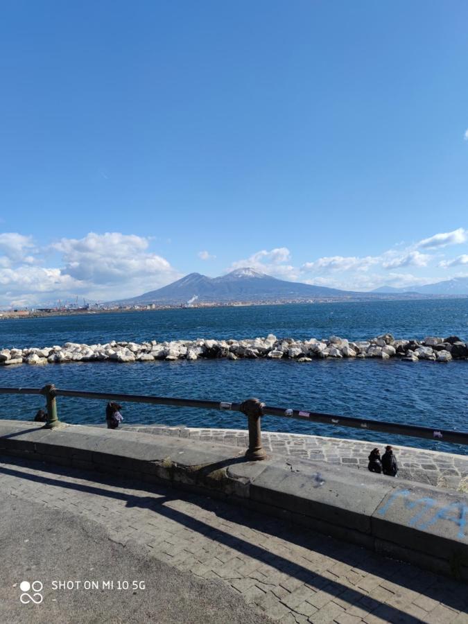 Borgo Santa Lucia Apartment 那不勒斯 外观 照片