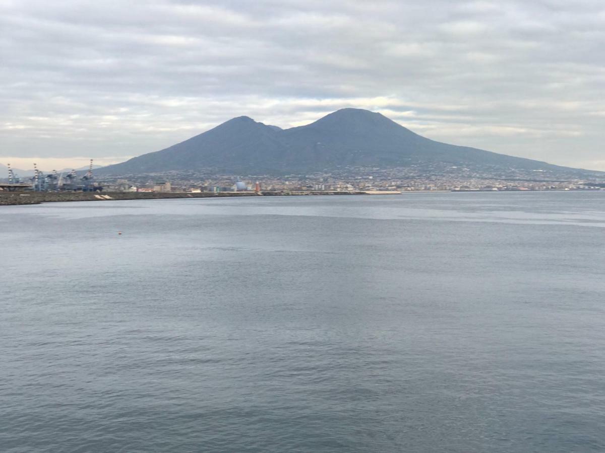 Borgo Santa Lucia Apartment 那不勒斯 外观 照片